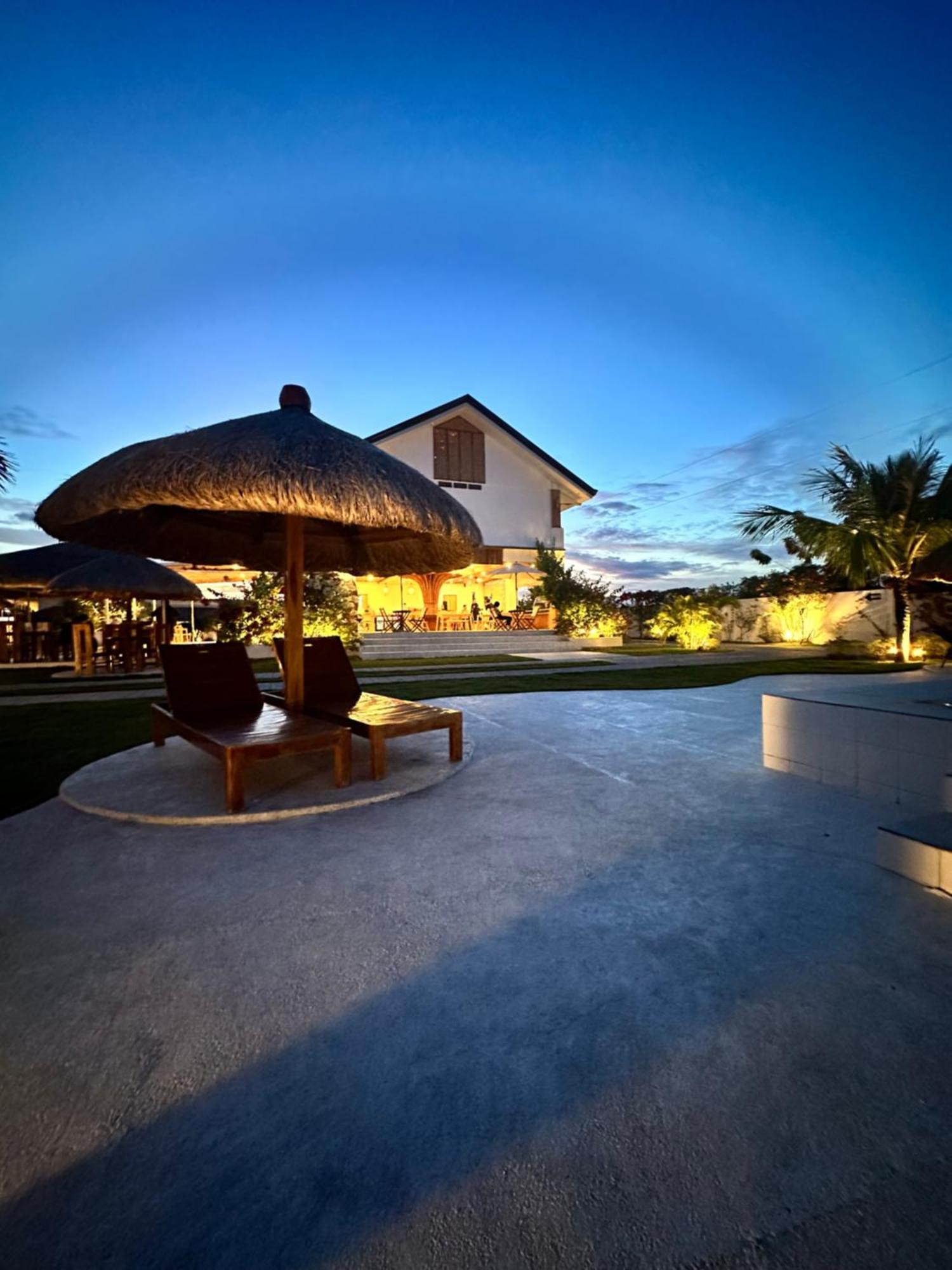 Treeshade Resort & Spa Moalboal Esterno foto